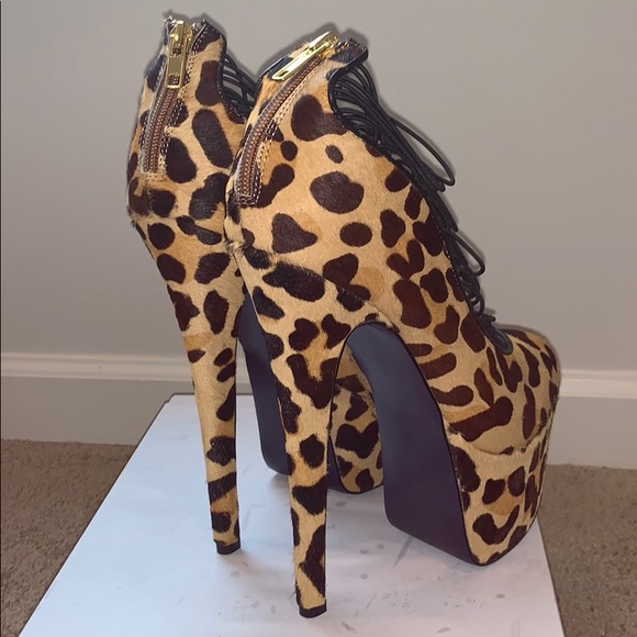 Leopard Print London Trash Heels - Picture 4 of 5